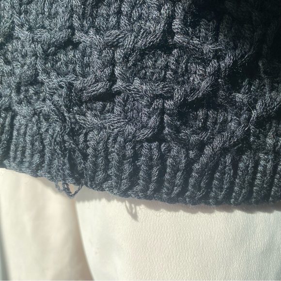 CO Wool Chunky Oversized Knit Sweater with Balloon Sleeves - M - Picture 11 of 16